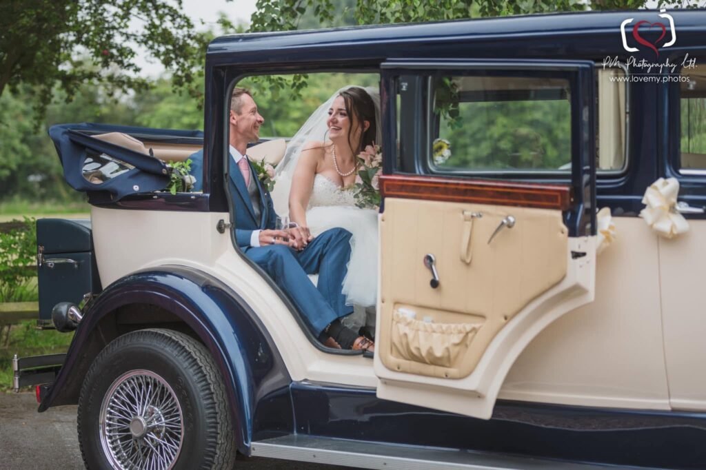 Select Executive Travel Vintage Wedding Cars